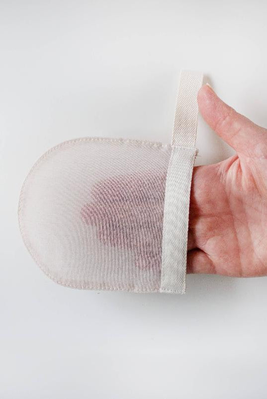 silk face glove, silk exfoliating mitt, exfoliating glove, silk kese, turkish silk kese, bath glove