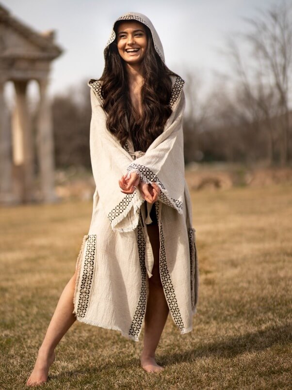 Long Hooded Linen Robe Turkish Towel – Fine Selection